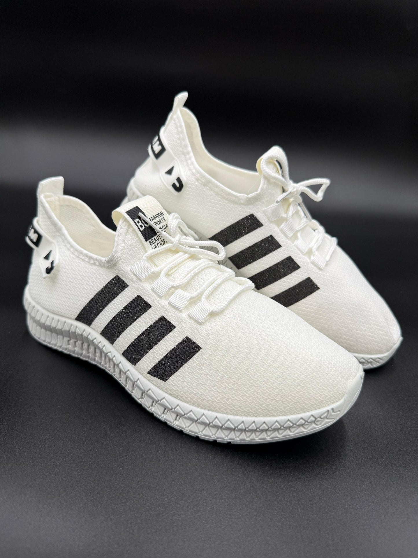 Tenis Deportivo Rayas