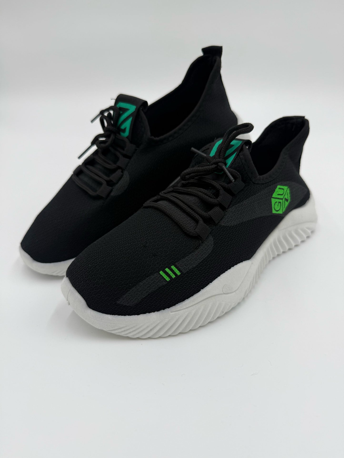 Tenis GuN
